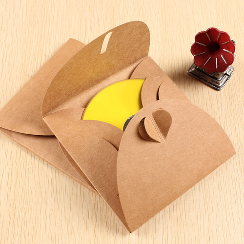 2000Pcs 13cm*13cm Heart Blank Kraft Paper Party CD DVD Sleeve Packaging Packing Box For 3 CDs Envelopes Holder Case Pack Bag