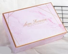 Load image into Gallery viewer, EMS 50PCS Modern Kraft Paper Box DIY Wedding Favor Gift Box rectangle Cake Box Candy gift box Packaging With Ribbon Rope